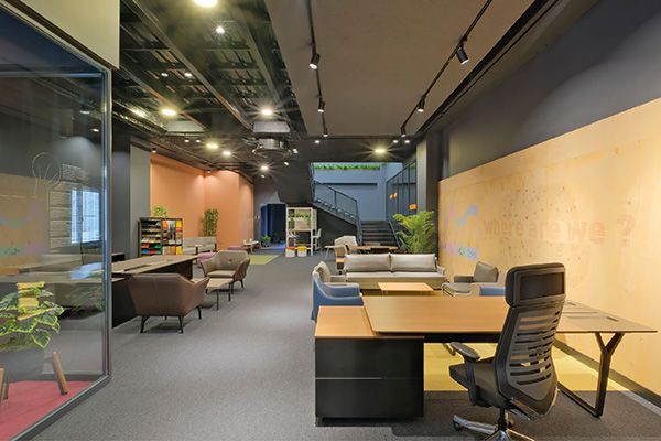 Uno Ofis-02